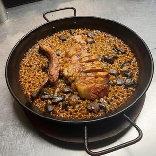 Ribeye & Mushrooms Paella