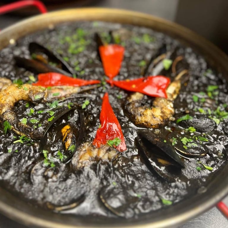 Discover Our Delicious Paella
